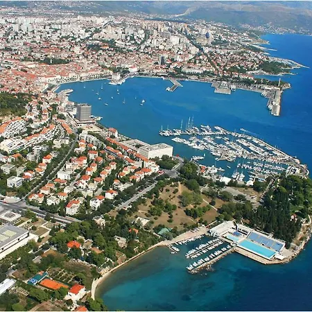 Apartman Roko Beach Apartment