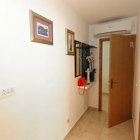 Apartman Roko Beach Apartment Split