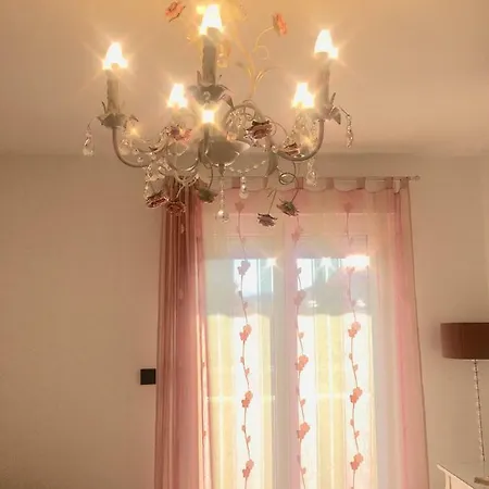 Apartman Roko Beach شقة